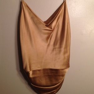 Beautiful silk shirt by Theory.Gold color in sz P